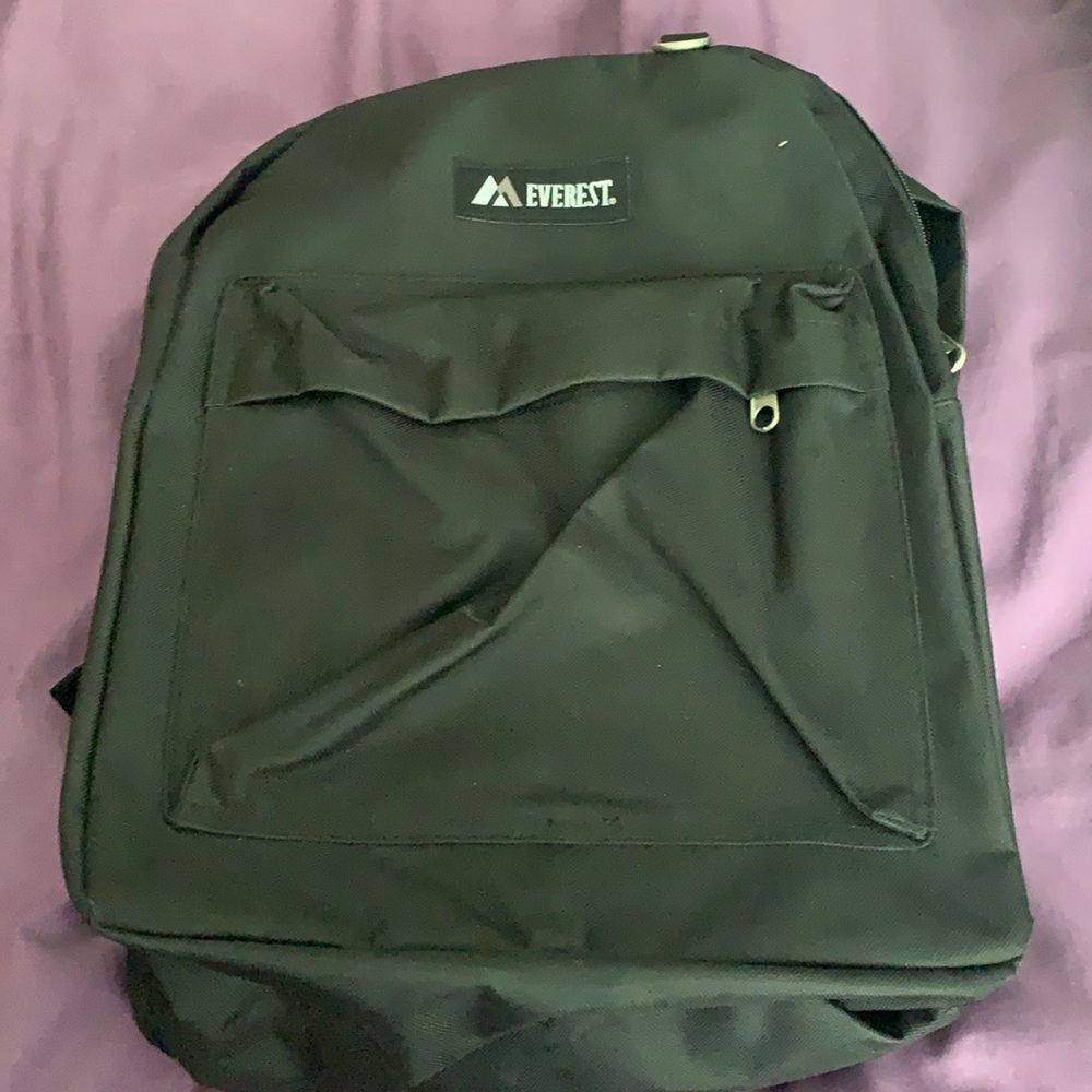 Everest backpack 12”x16”